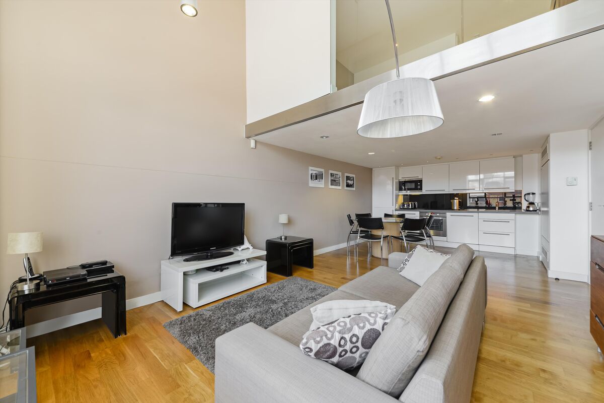 flat to rent in Blandford Street, London, W1U MRQ012283562 Knight Frank