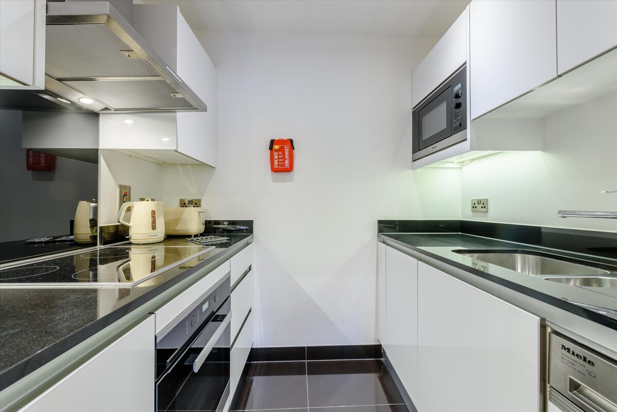 flat to rent in Crawford Street, Marylebone W1H MRQ012289330 Knight