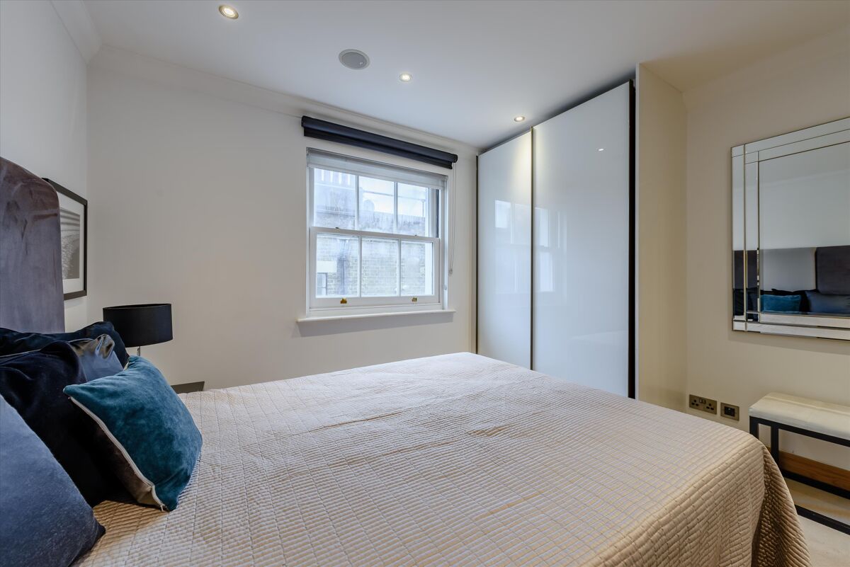 flat to rent in Crawford Street, Marylebone W1H MRQ012289330 Knight