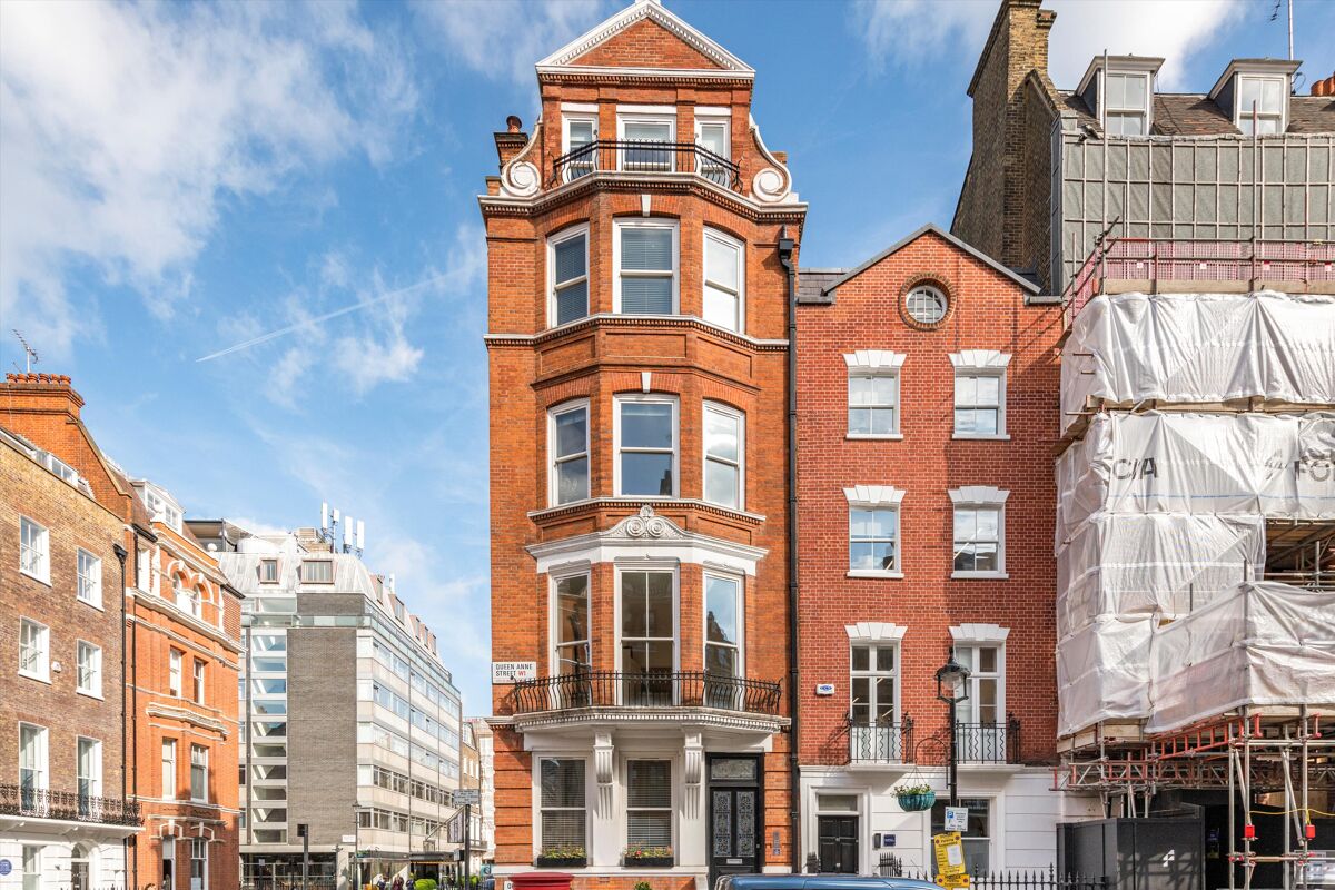 flat to rent in Queen Anne Street, Marylebone, London, W1G