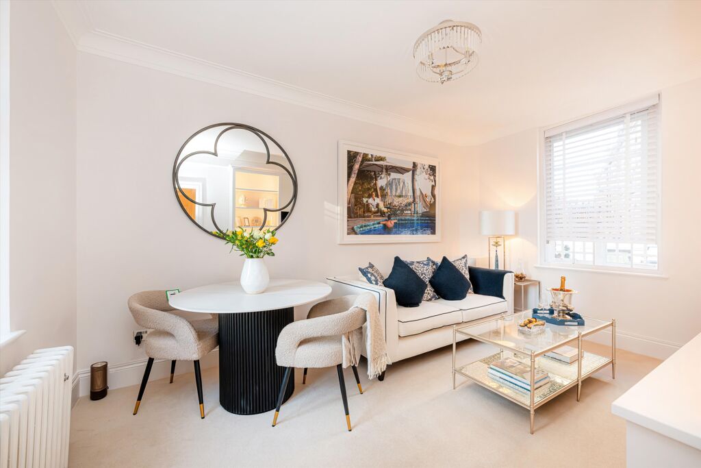 Image of Carisbrooke Court, Weymouth Street, London, W1G