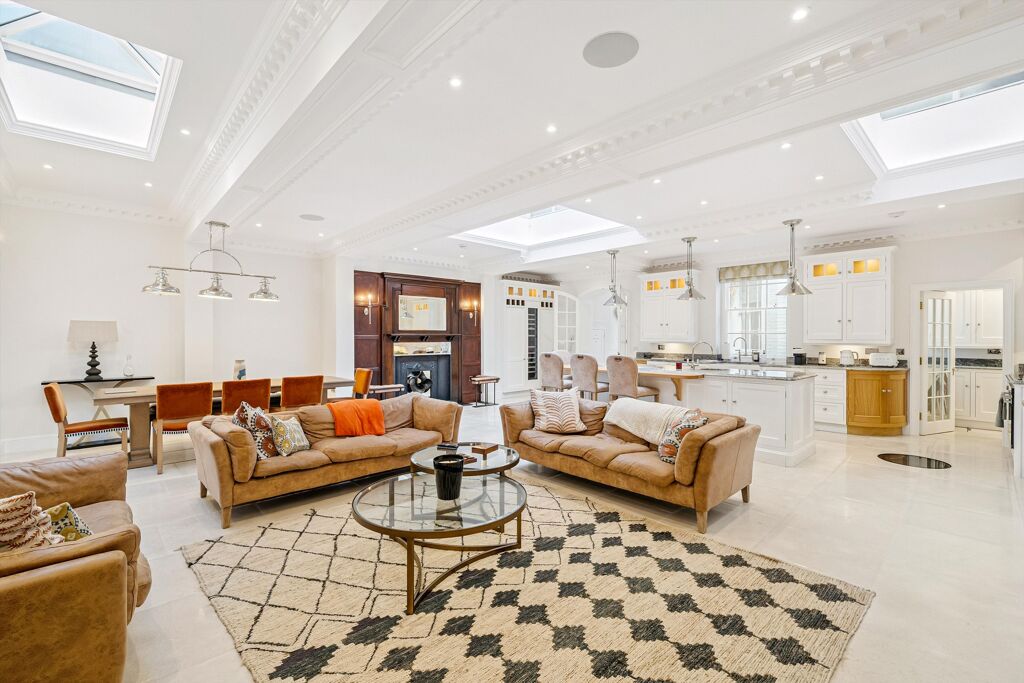 Image of Harley Street, Marylebone, London, W1G