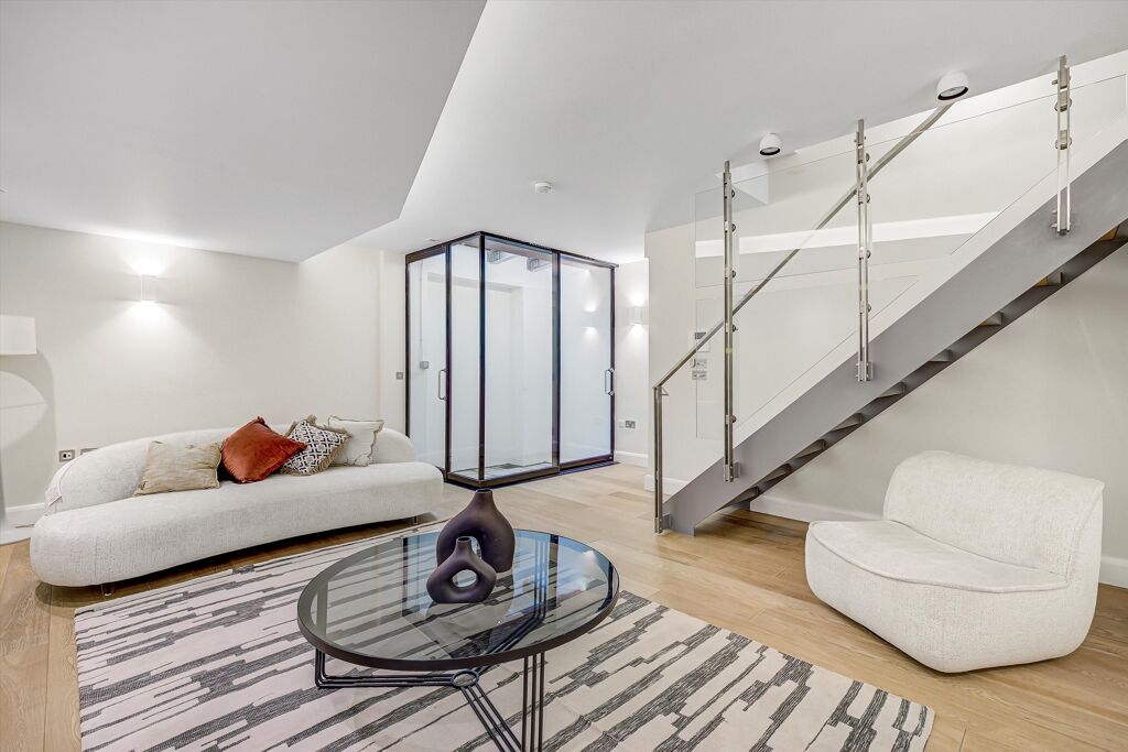 Image of Cavendish Mews South, Marylebone, London W1W