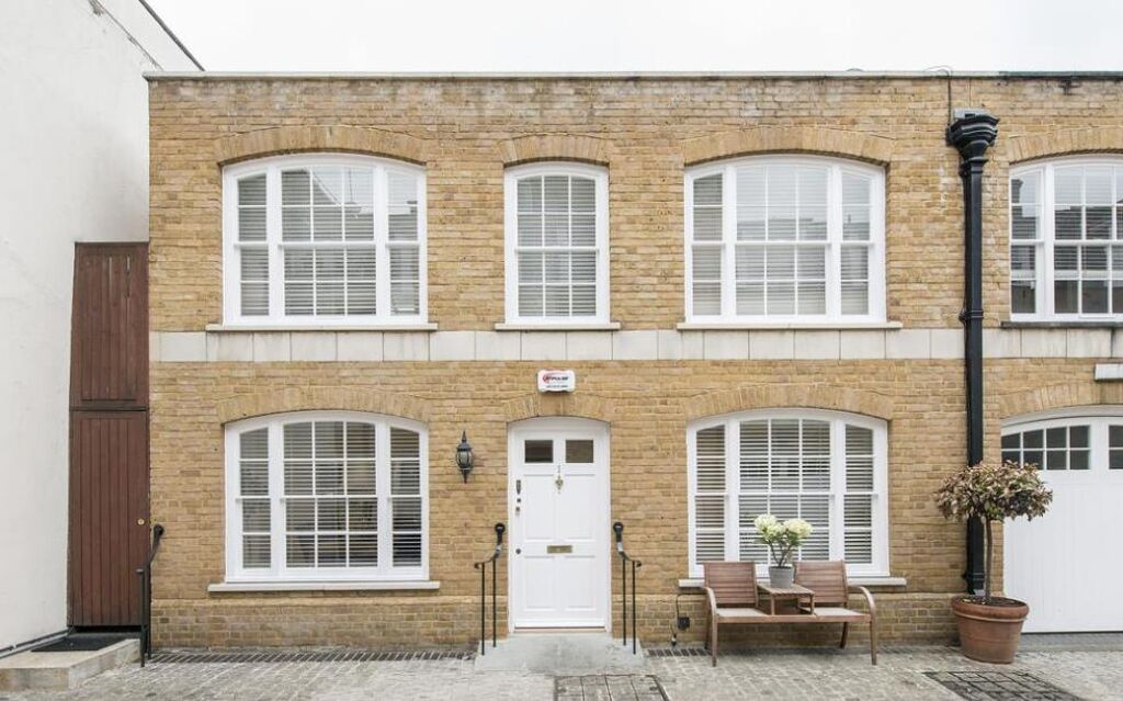 Image of Beverston Mews, London W1H