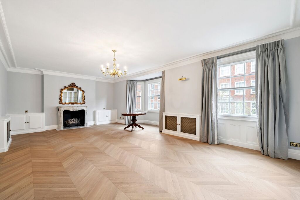 Image of Cumberland Mansions, George Street, London W1H