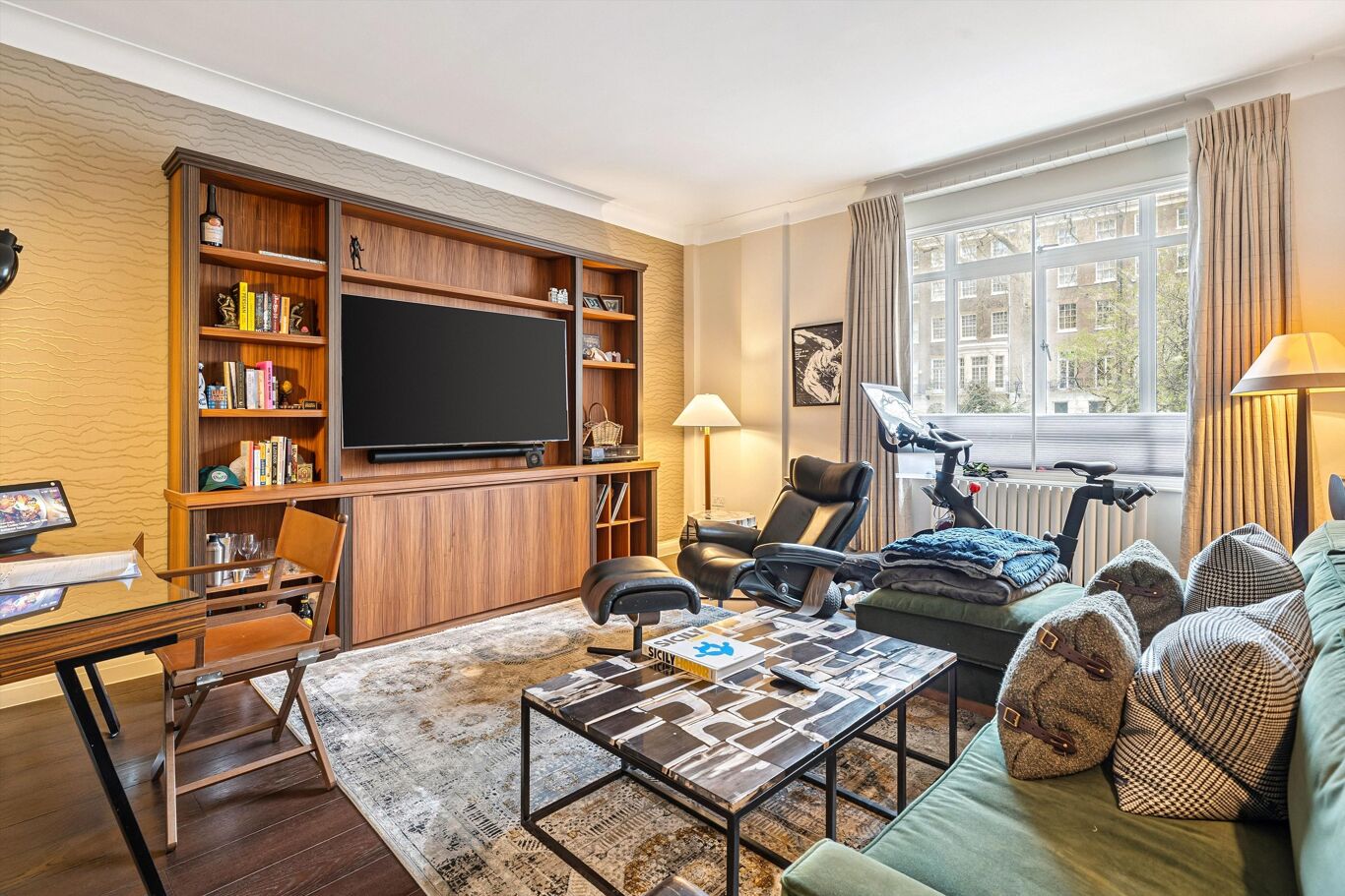 Image of Montagu Square, London W1H.