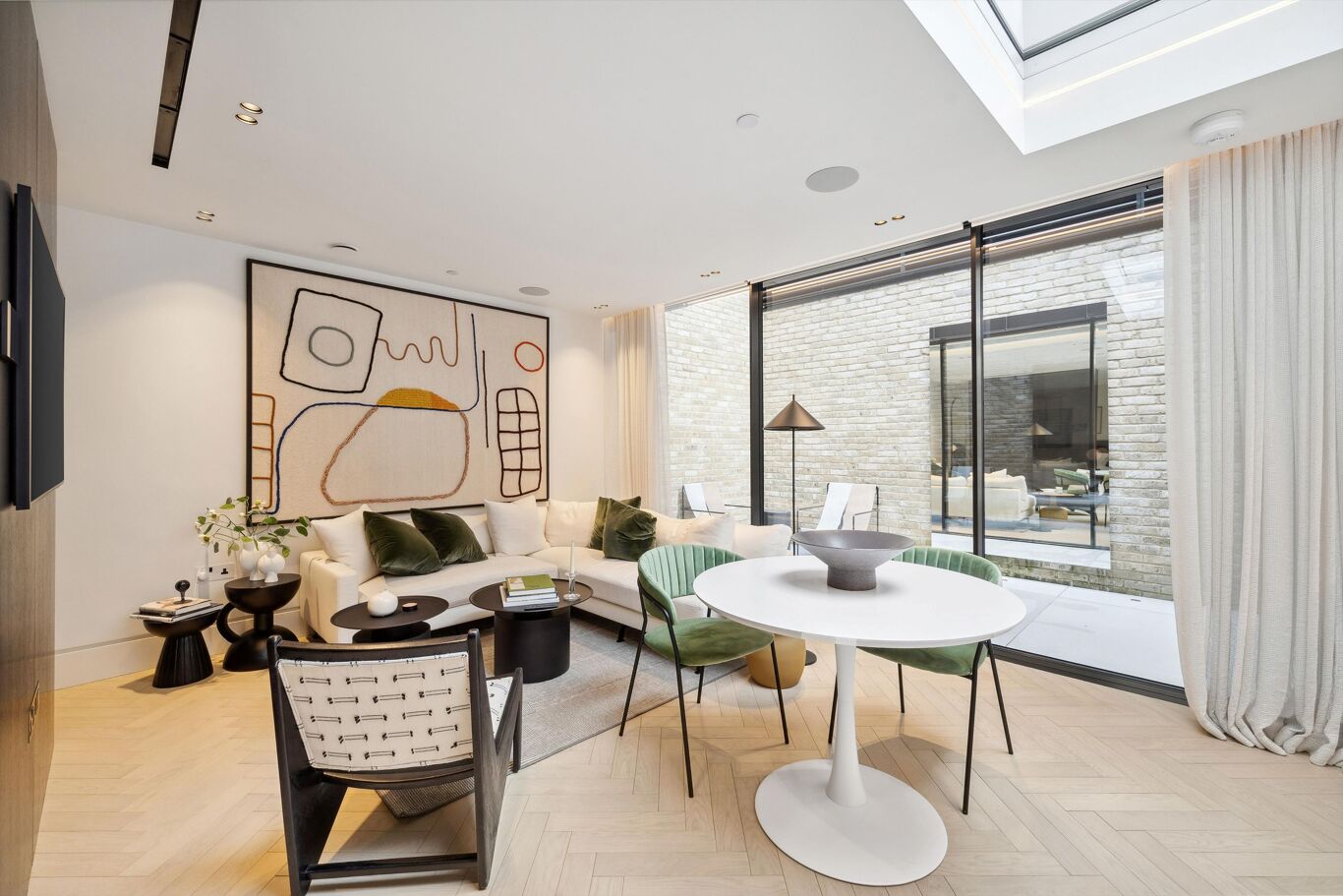 Image of Regents Park, Marylebone, London W1B