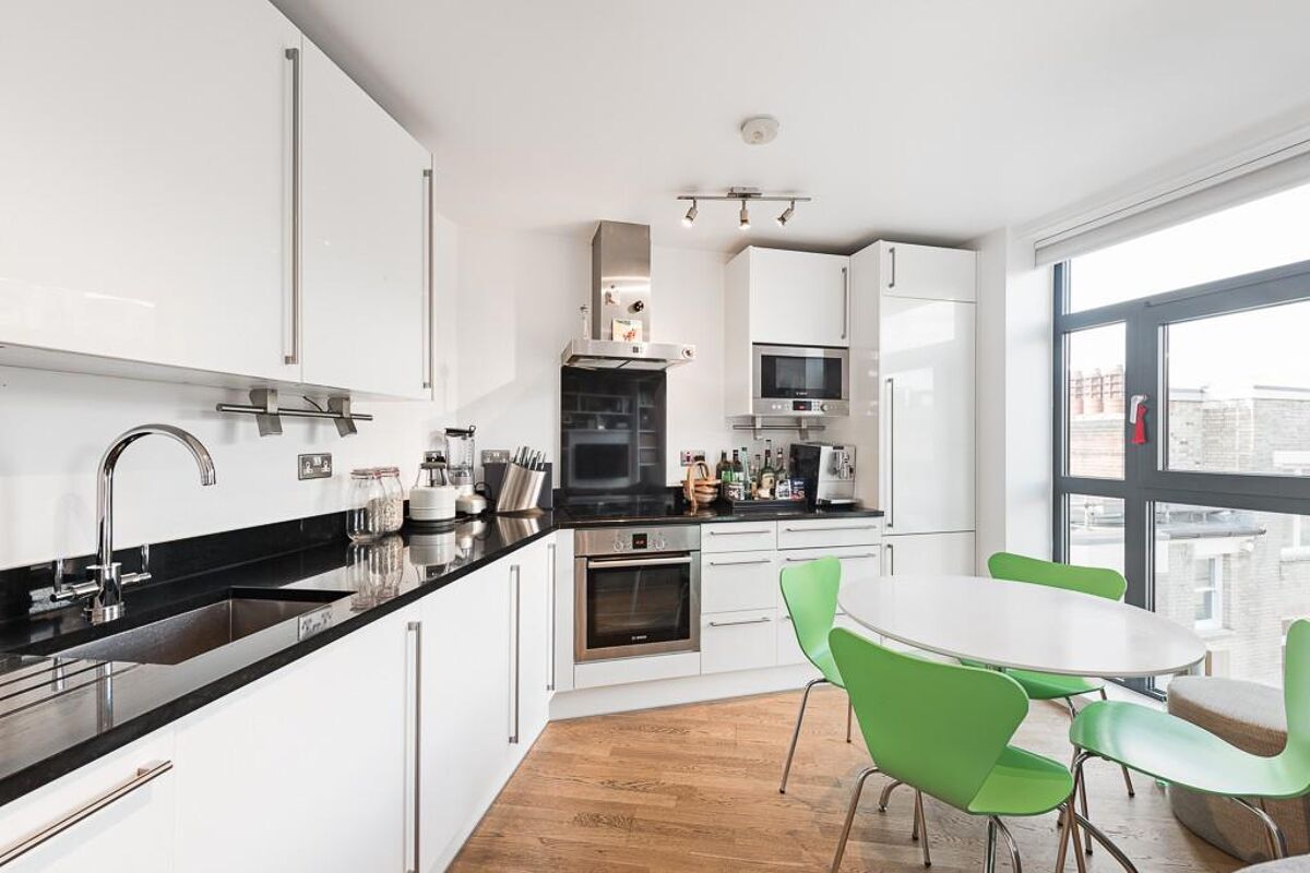 flat to rent in Blandford Street, Marylebone, London, W1U MRQ287294