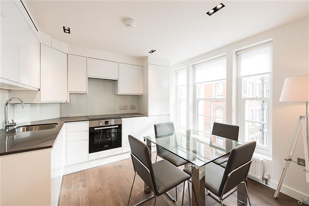 flat to rent in North Row, Mayfair, London, W1K MRQ327041 Knight Frank