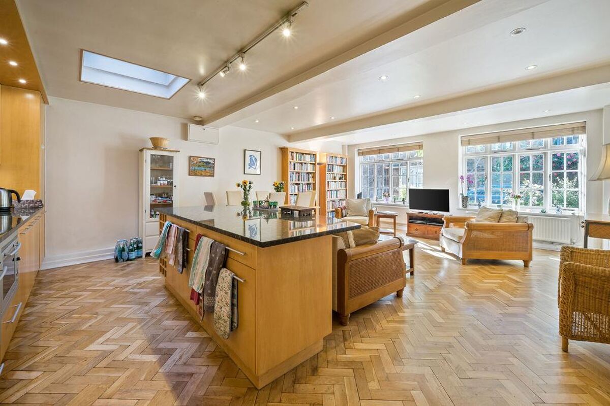 house for sale in Wyndham Mews, London, W1H MRY012104112 Knight Frank