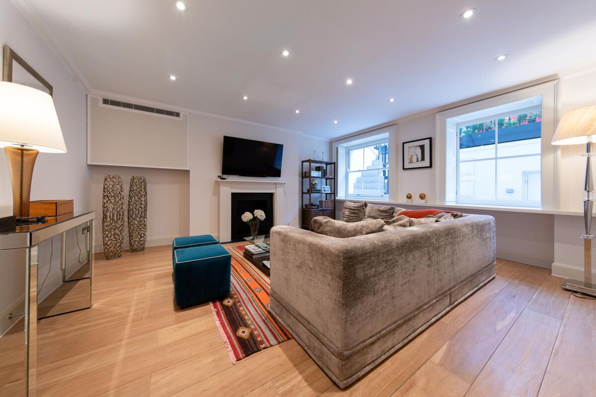 house for sale in Gloucester Place, London, NW1 MRY012210198 Knight