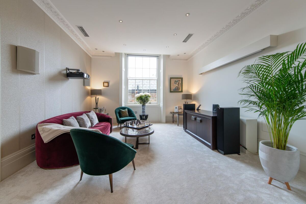 house for sale in Gloucester Place, London, NW1 MRY012210198 Knight