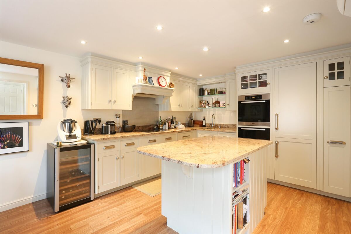 townhouse for sale in Upper Montagu Street, London, W1H MRY012243611