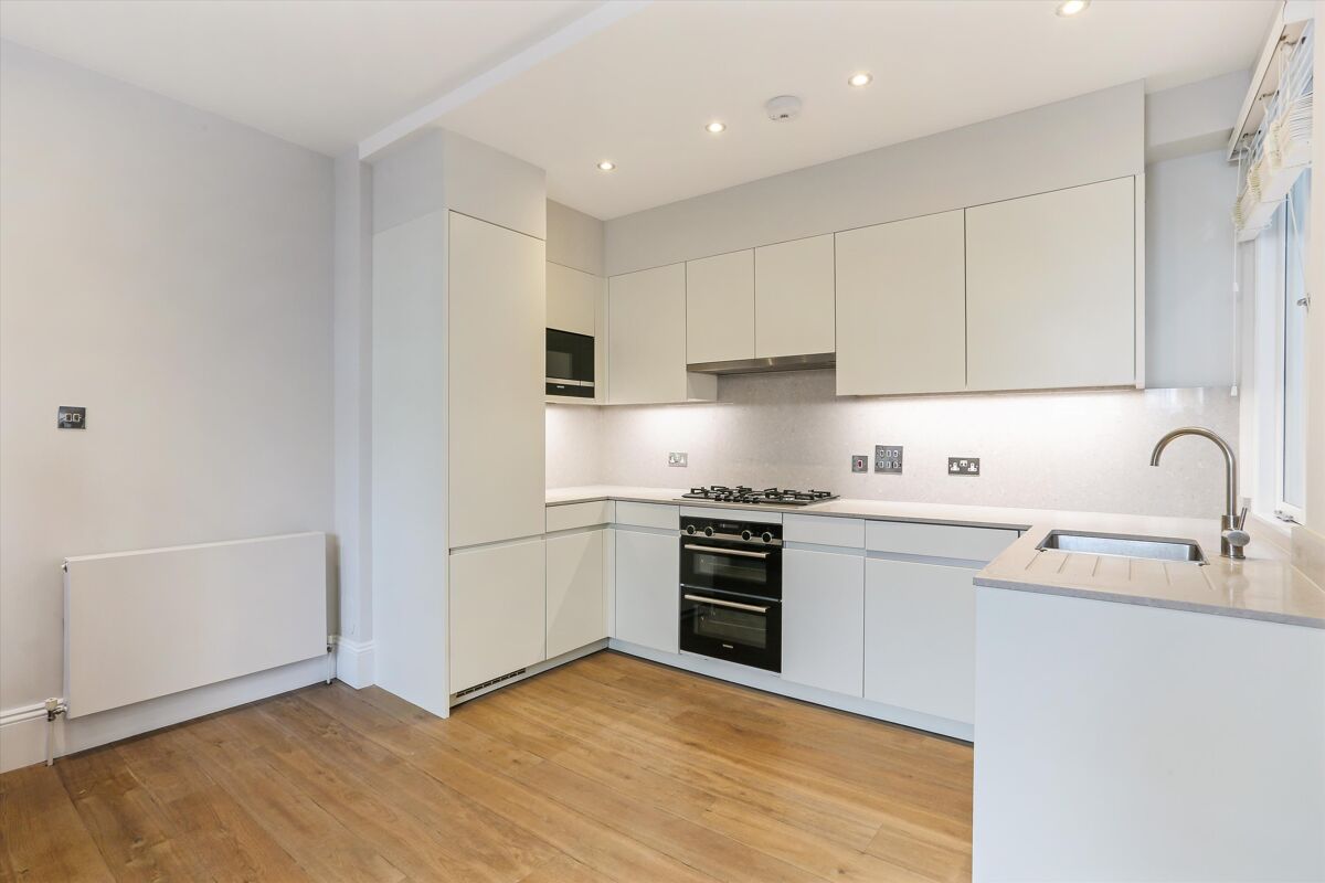 house for sale in Montagu Mews West, London, W1H MRY012281511