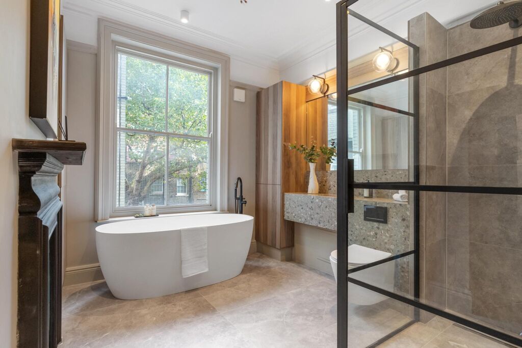 Image of Southampton Row, London, WC1B