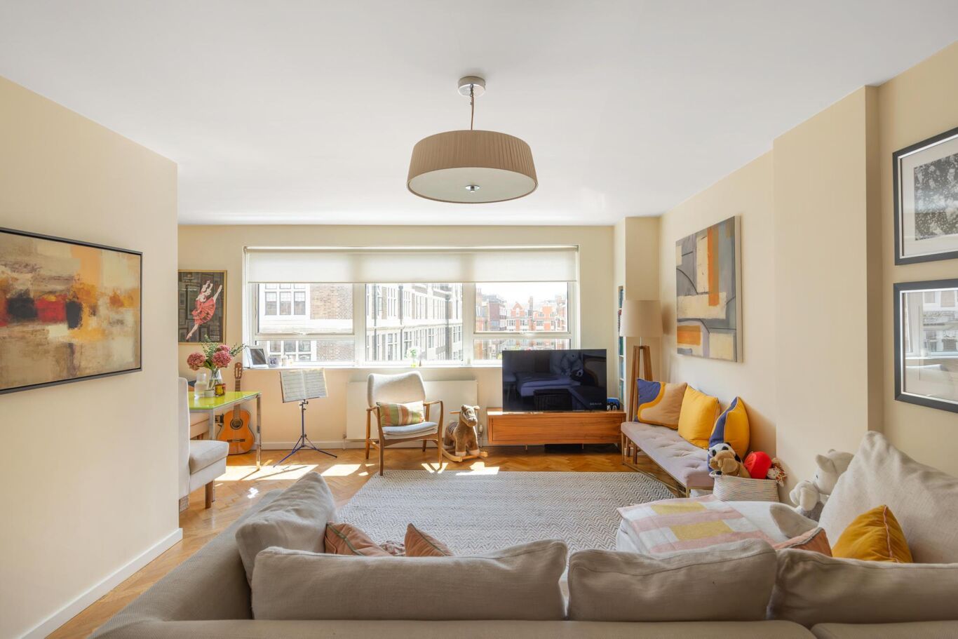 Image of Weymouth Street, Marylebone, London W1G