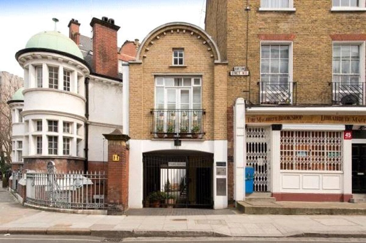 flat for sale in Tiger House, Burton Street, Bloomsbury, London, WC1H