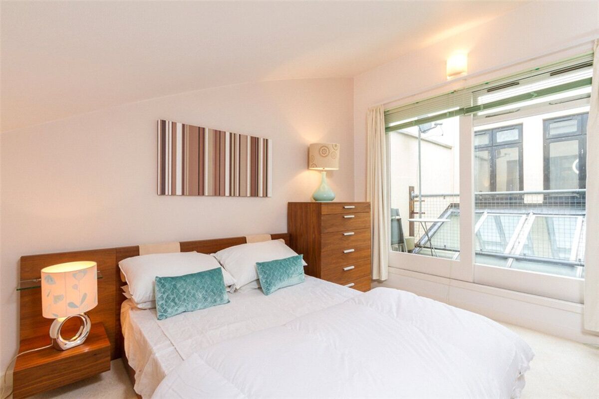 flat for sale in Tiger House, Burton Street, Bloomsbury, London, WC1H