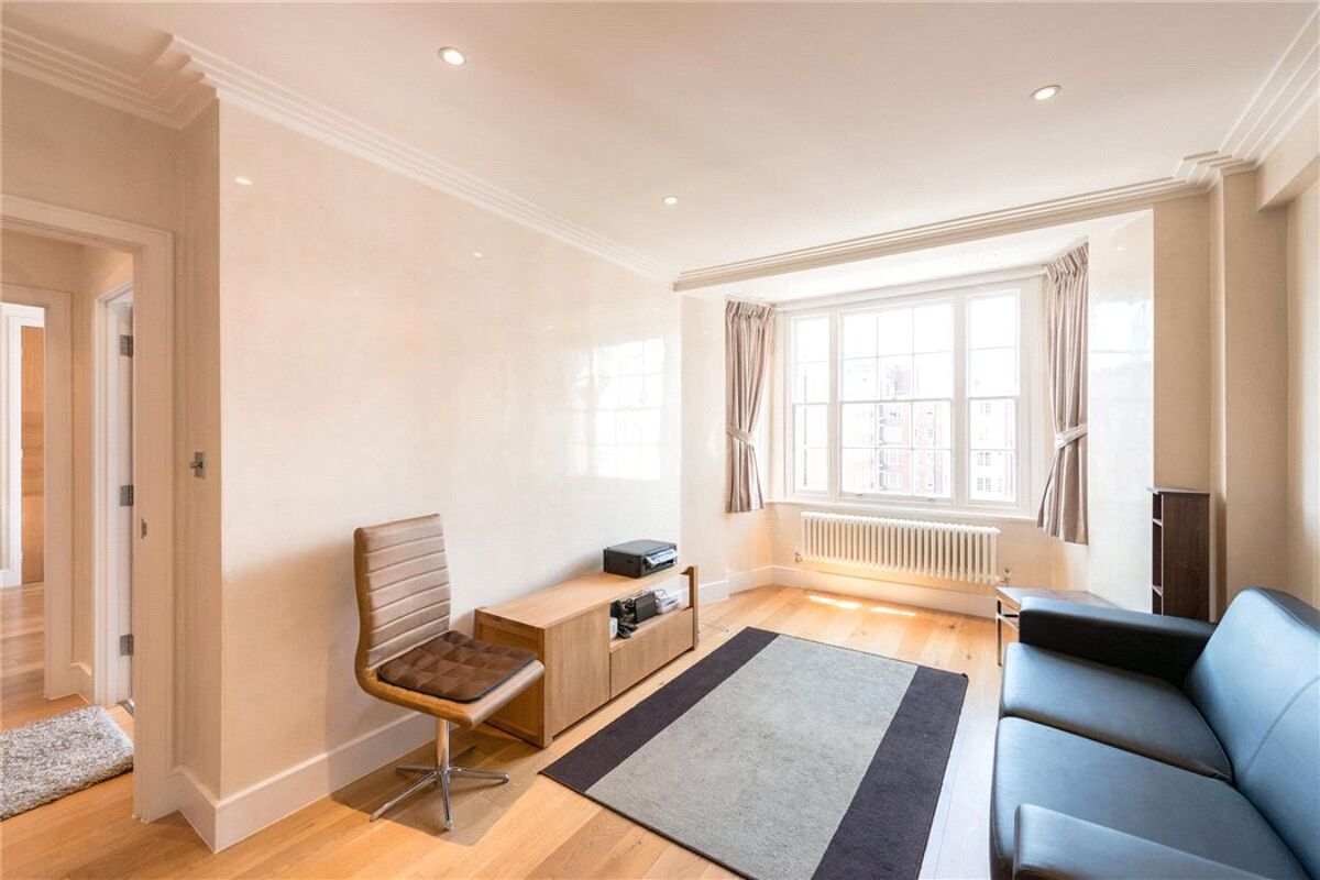 flat for sale in Forset Court, Edgware Road, Marylebone, London, W2
