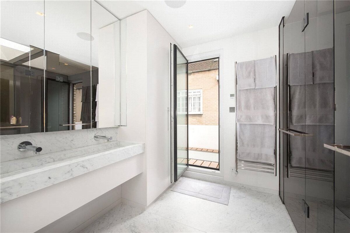 house for sale in Harley Place, Marylebone, London, W1G MRY150087