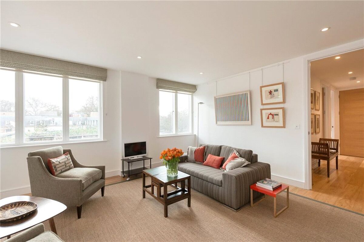 flat for sale in Burleigh House, Westking Place, Bloomsbury, London