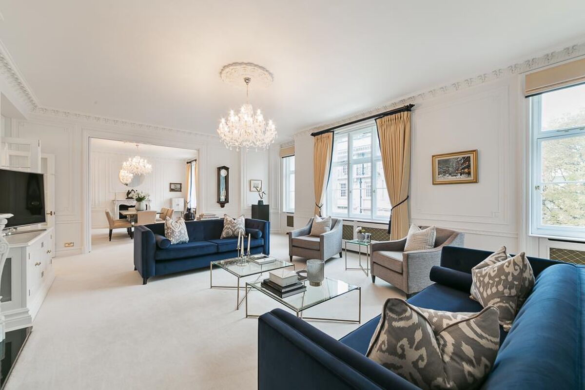 flat for sale in Mansfield Street, London, W1G - MRY170048 | Knight Frank