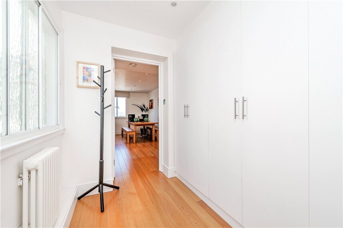 flat for sale in Chiltern Court, Baker Street, Marylebone, London, NW1
