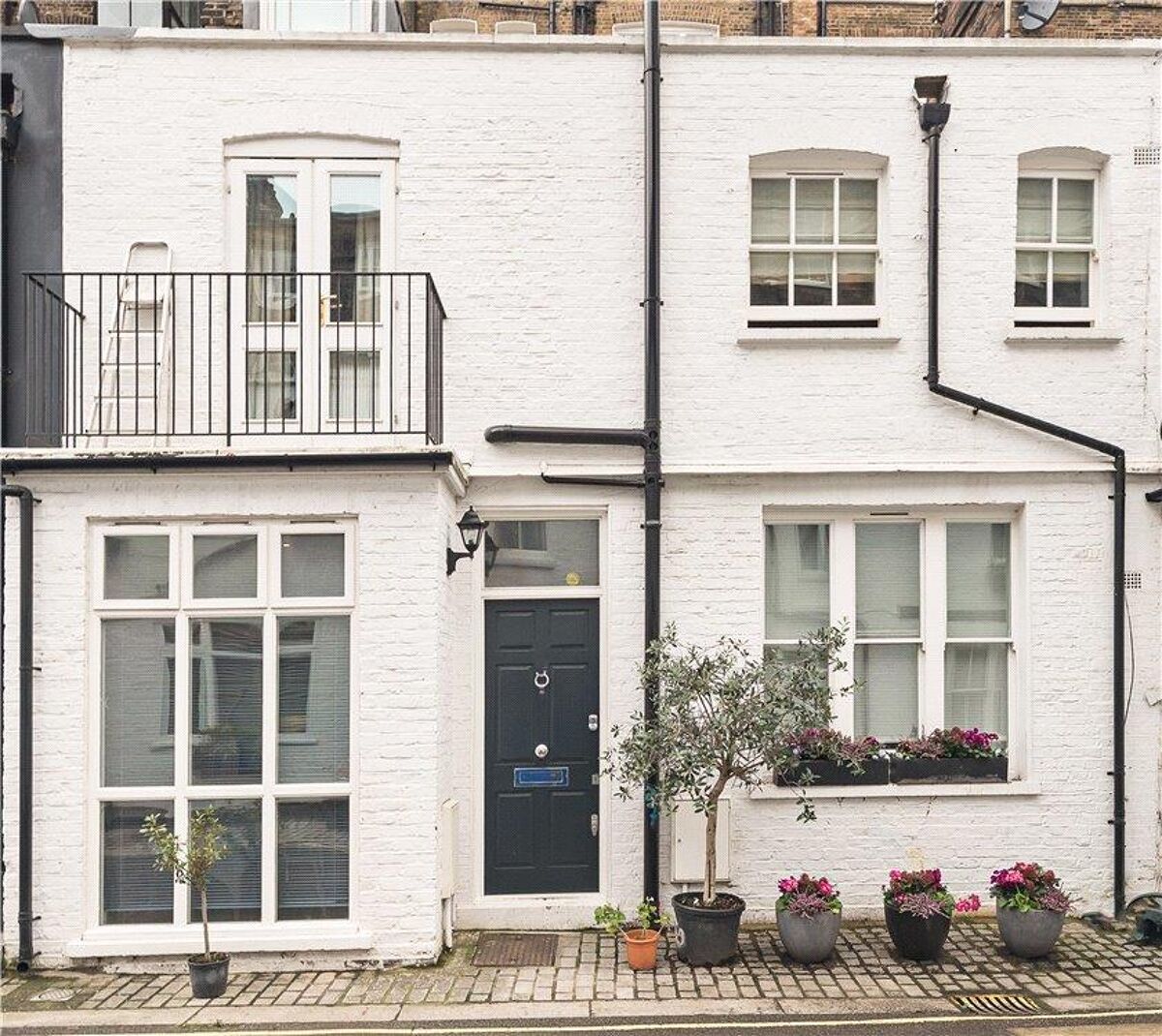 house for sale in Gloucester Place Mews, Marylebone, London, W1U