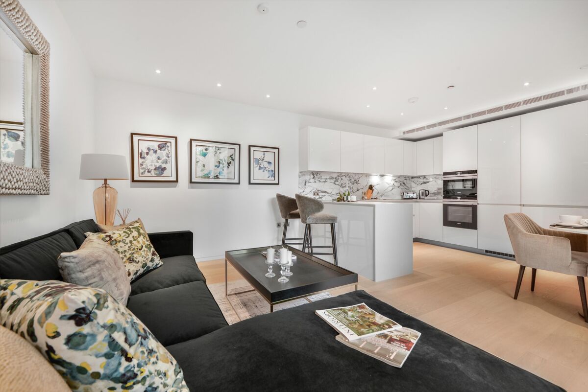 flat for sale in Seymour Street, Marylebone, London, W1H MRY190019
