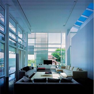 Picture of 5-7 bedroom bungalow for sale.