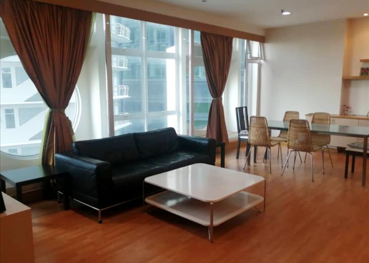 Picture of 1 bedroom serviced apartments for sale.