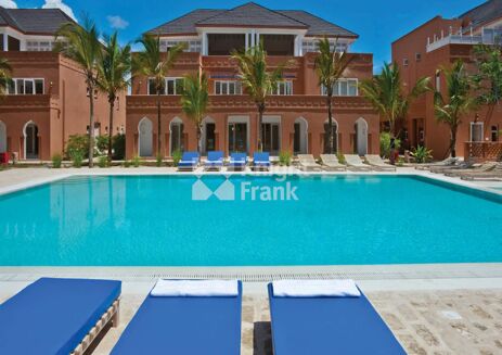 Picture of Villa for sale.