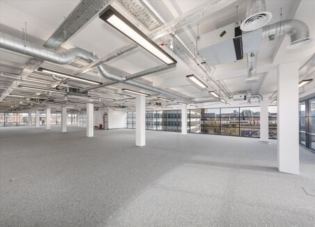 Picture of 4,000 - 8,741 sqft Office for rent.