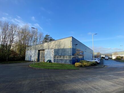 Picture of 7,342 sqft Industrial/Distribution for rent.