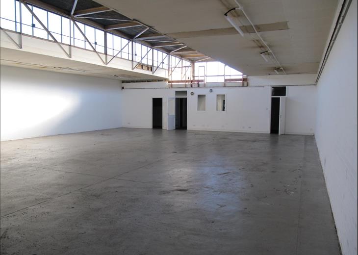 Picture of 2,737 sqft Industrial Estate for rent.