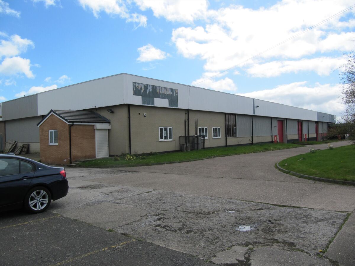 Low Cost Warehousing Unit Located on Well-Established Industrial Estate