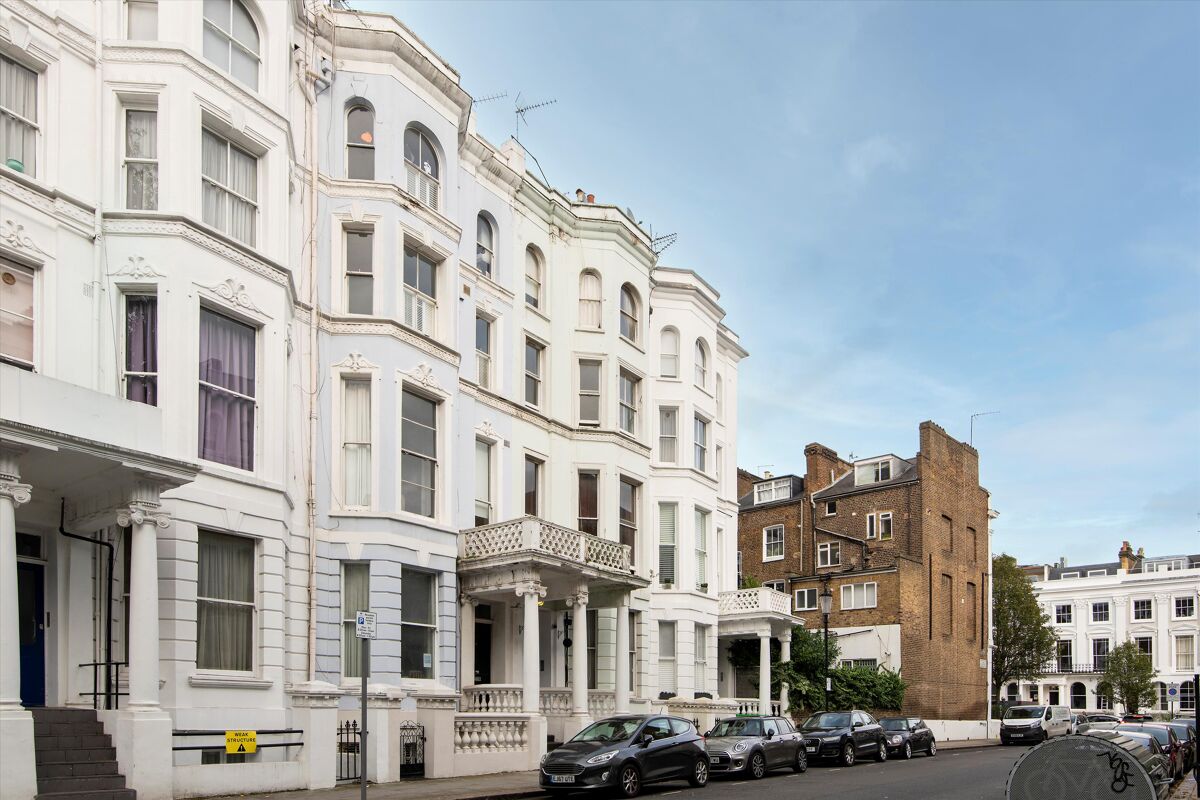 flat for sale in Colville Terrace, London, W11 NGH012073298 Knight