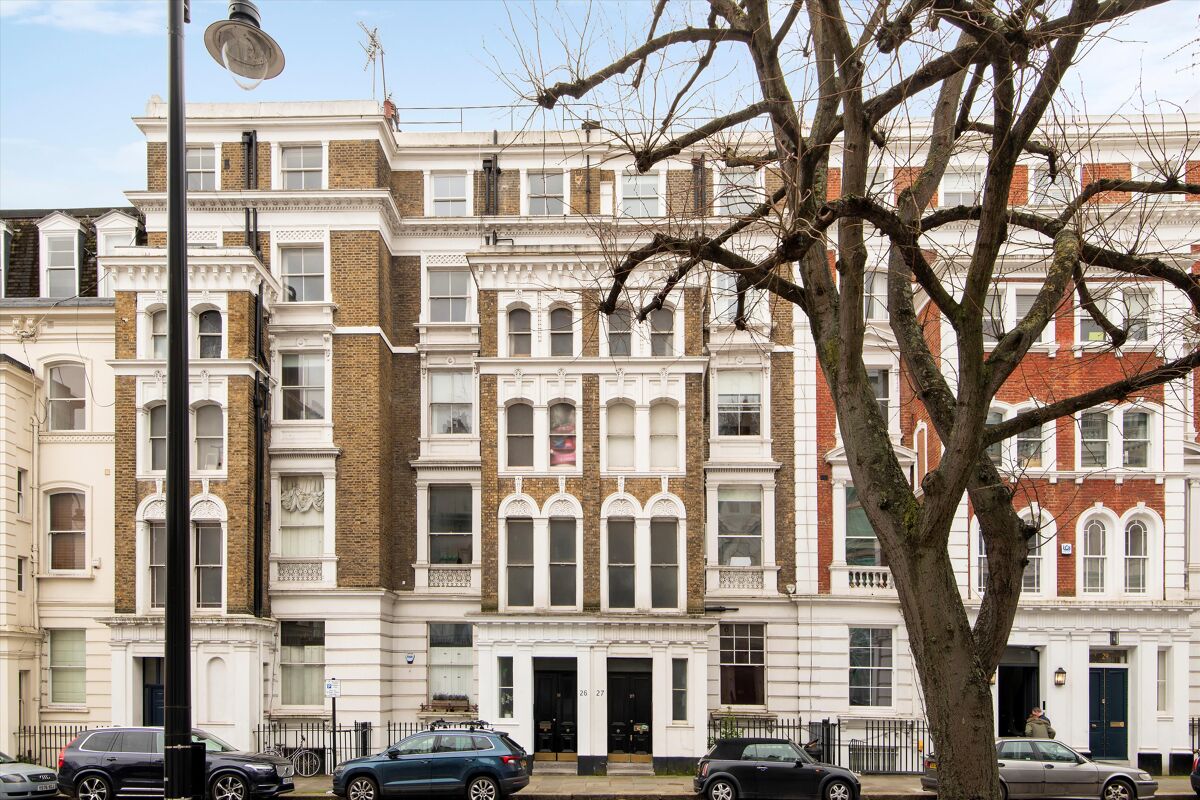 flat for sale in Ladbroke Gardens, Notting Hill, London, W11 ...