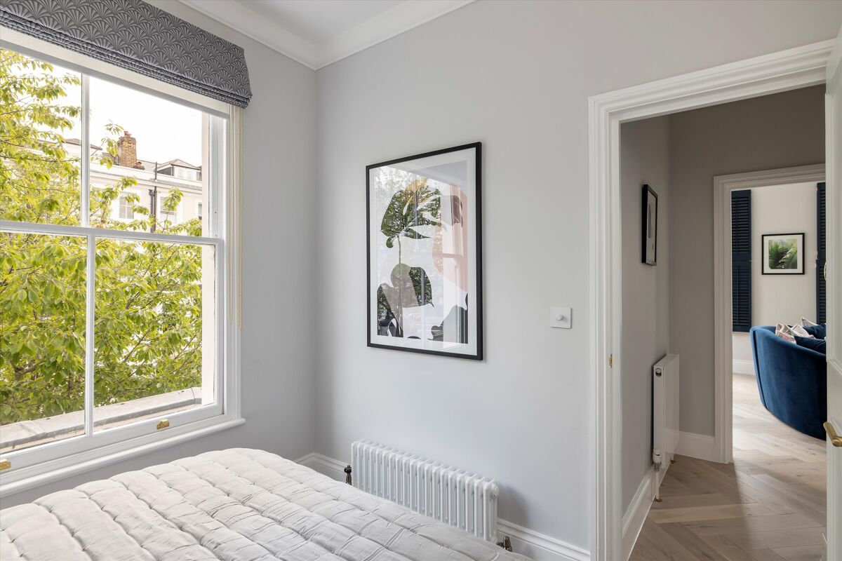 flat for sale in Blenheim Crescent, Notting Hill, London, W11