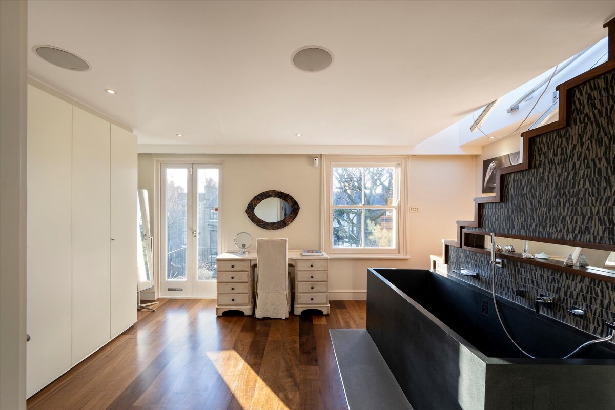 house for sale in Kildare Gardens, Notting Hill, London, W2