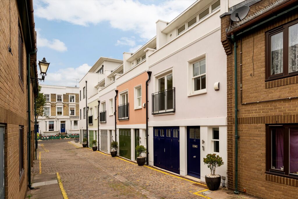Image of St. Lukes Mews, London, W11