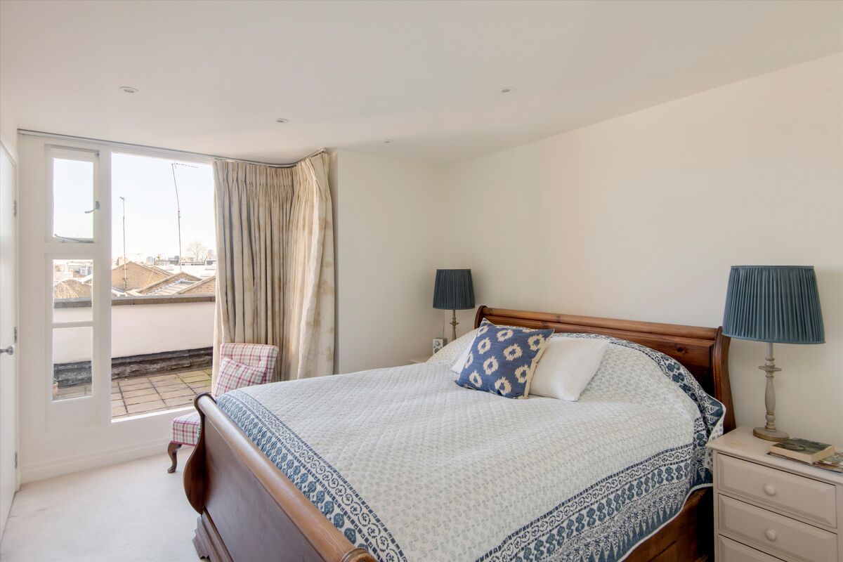 house for sale in Denbigh Road, Notting Hill, London, W11