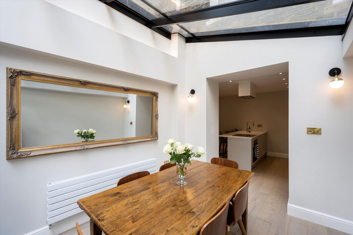 flat for sale in Colville Terrace, Notting Hill, London, W11