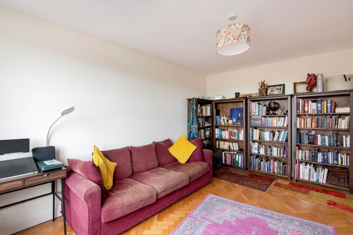 flat for sale in Princes House, Kensington Park Road, London, W11