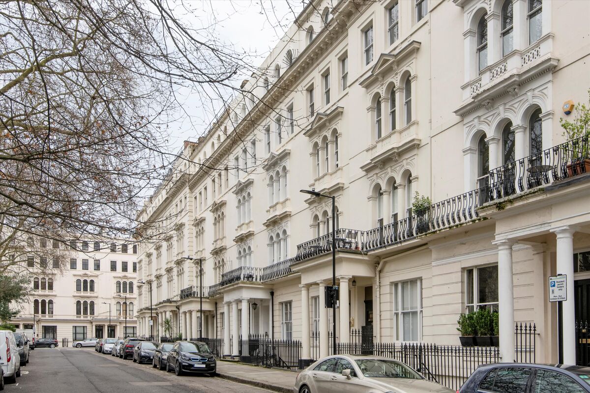 flat for sale in Kensington Gardens Square, London, W2 - NGH012286414 ...