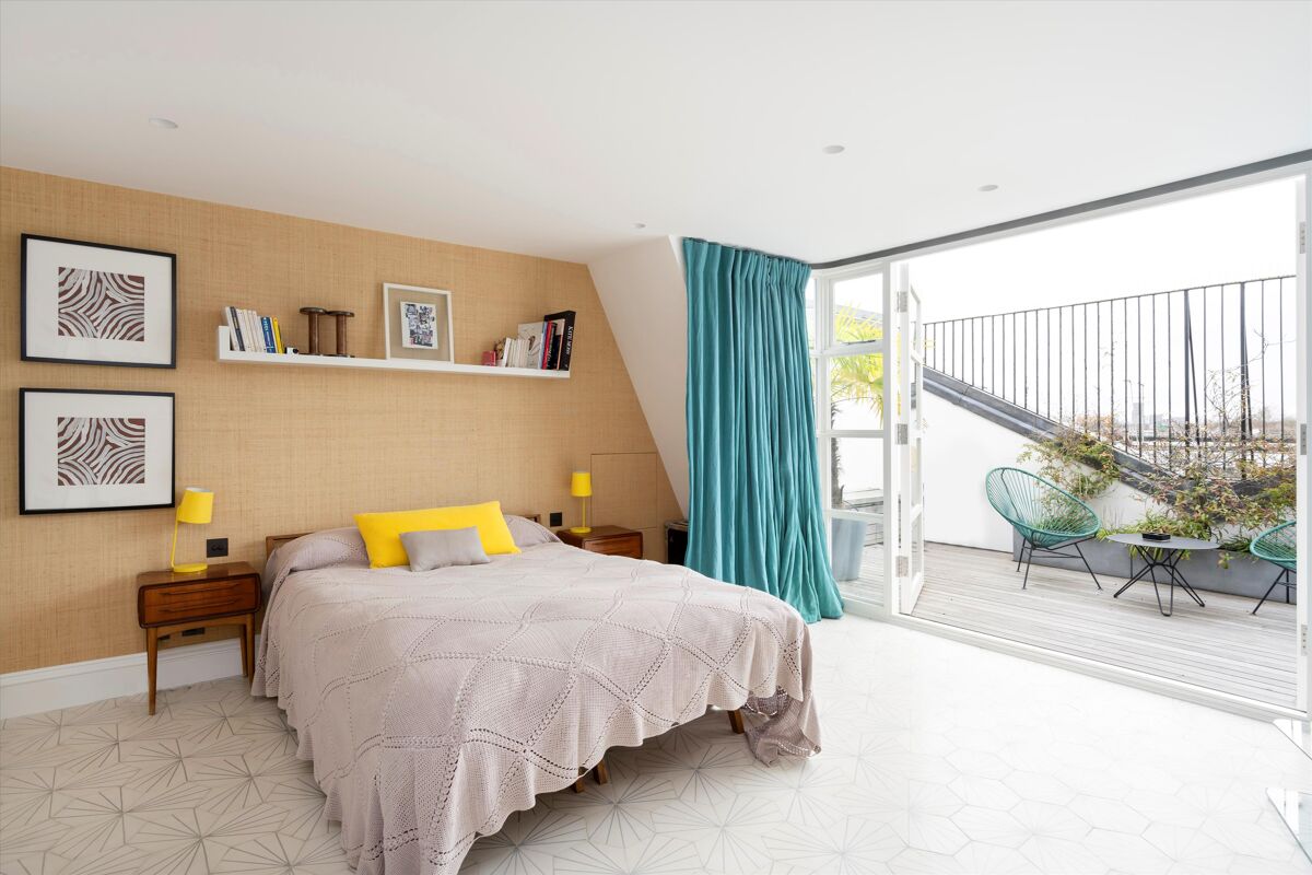 house for sale in Blenheim Crescent, London, W11 NGH012402800