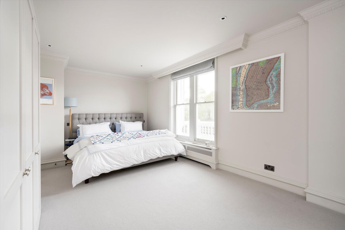 flat for sale in Pembridge Square, Notting Hill, Bayswater, London, W2