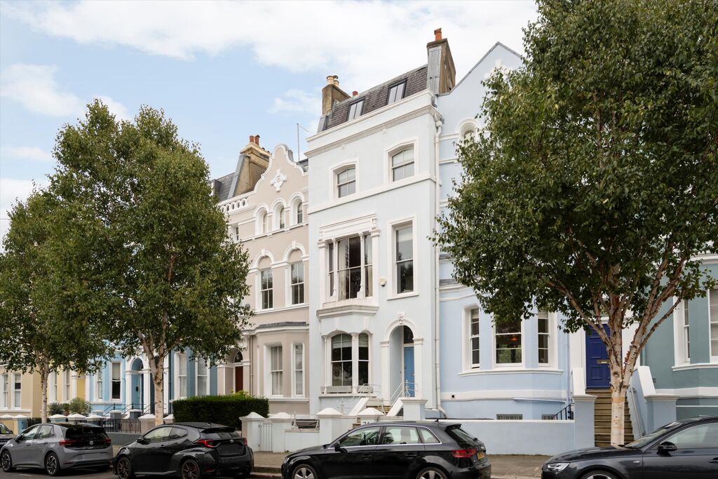 Image of Lansdowne Road, Notting Hill, London, W11