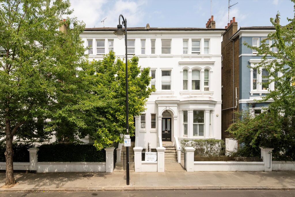 Image of Elgin Crescent, London, W11