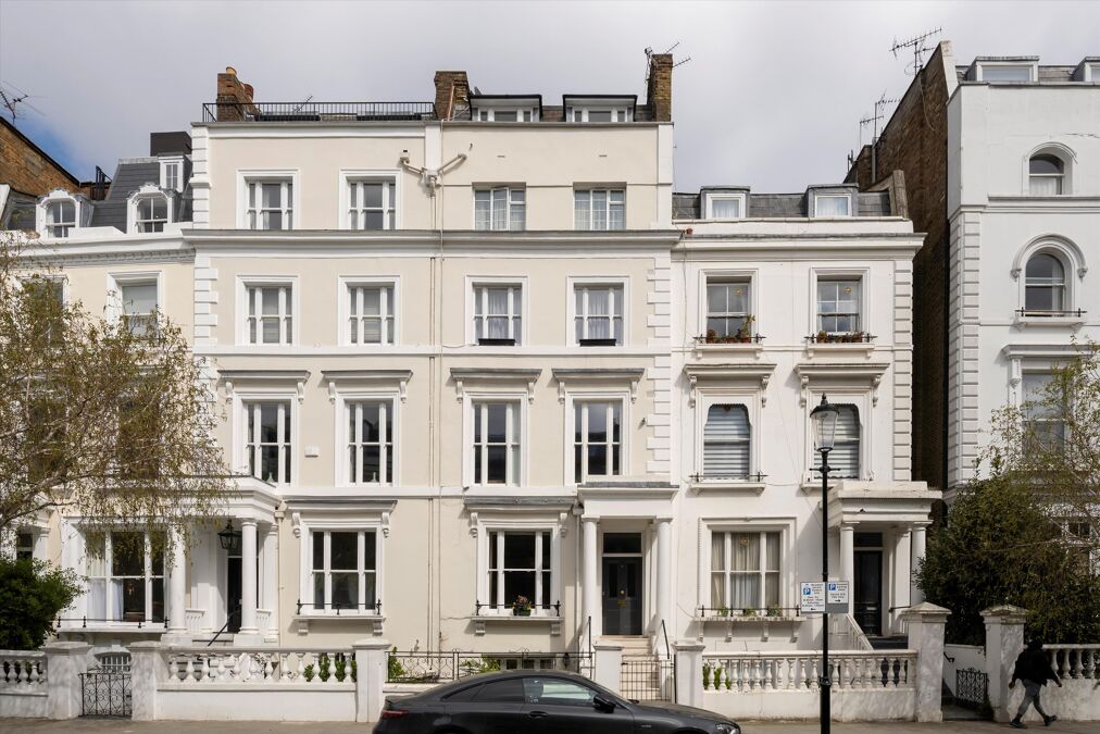 Image of Pembridge Crescent, Notting Hill, W11